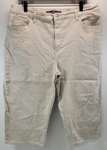 L0) Gloria Vanderbilt Amanda Capri Off-White Studded Denim Pants 18 Missy - $11.87