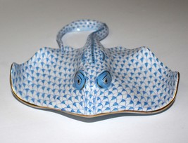 Herend Hungary Large Blue Fishnet Stingray Porcelain Figurine, 15476 - £295.26 GBP