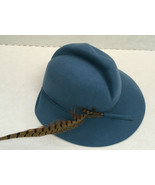 vintage women&#39;s wool felt blue with feather brimmed front made in USA - $27.73 CAD