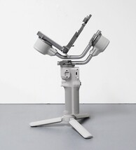DJI RS 4 Mini Combo 3-Axis Gimbal Stabilizer - Gray CP.RN.00000443.01 image 5