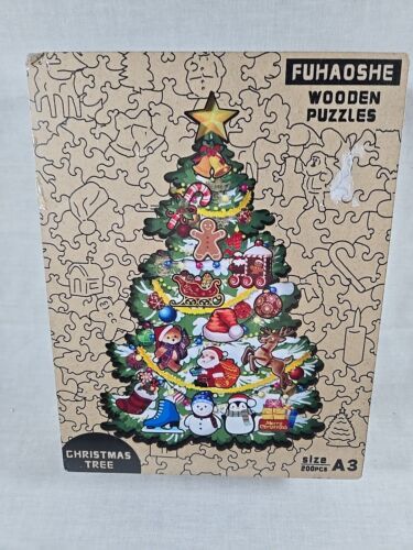 Primary image for Fuhaoshe Wood Jigsaw Puzzle, 200pc Irregular Cut Christmas Tree