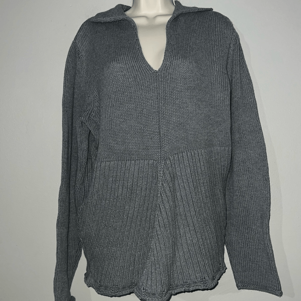 Monterey Bay 100% cotton knit sweater, size Xl grey v neck - $10.98