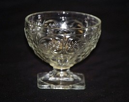 Old Vintage Ribbed Clear Glass Daisy w Sprigs Ice Cream Sherbet Dessert Cup Dish - £7.90 GBP