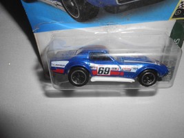 Mattel Hot Wheels ‘69 Copo Corvette Retro Racers 6/10 NIP  - $7.56