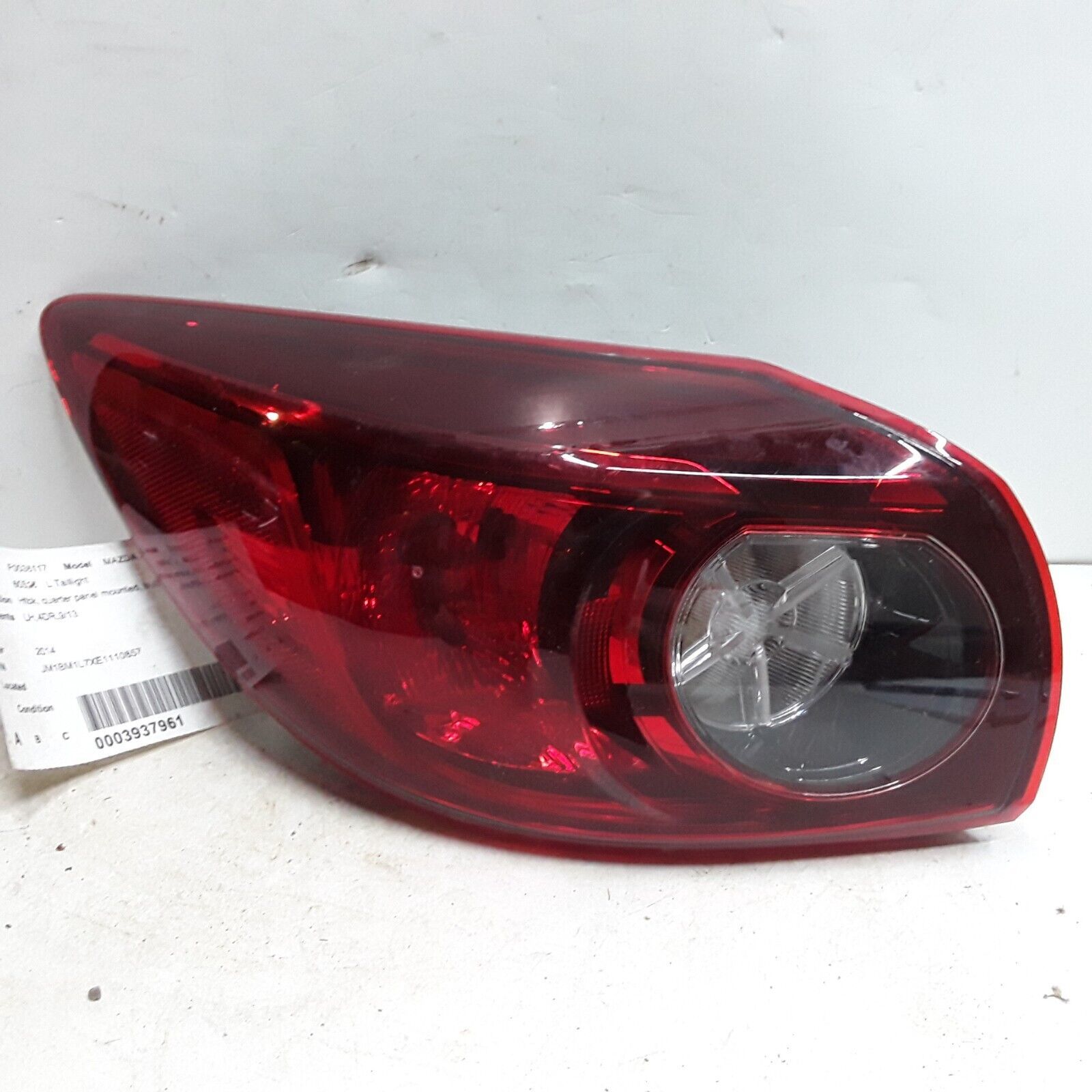 Primary image for 2014 - 2018 Mazda 3 hatchback left drivers tail light assembly bulb type OEM