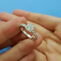 1.80CTW Kissen Künstlicher Diamant Verlobungsring Weiß Vergoldet - £50.92 GBP+