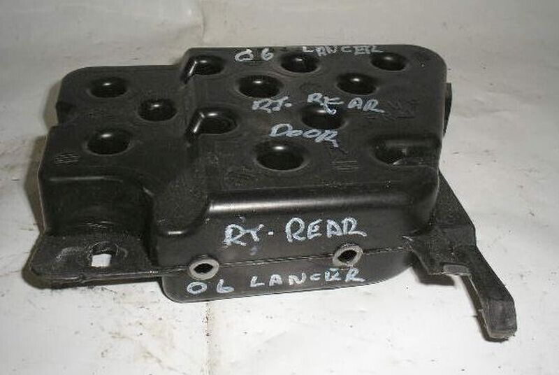 2006 Mitsubishi Lancer 4DR 2.0L AT Right Rear Door Anti Rattle Mount - $3.88
