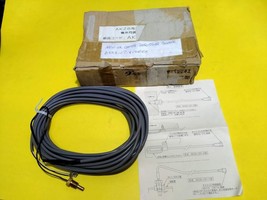 DAIKIN AKZ8-OP-Y AKZ8 Oil Cooler Thermistor Sensor AKZ8OPY AKZ8 New - $199.24