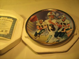 8" Porcelain Collector Plate DAN MARINO Re-Writing the NFL Record Book [Z40] - $16.74