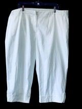 Larry Levine Ladies Woman Solid White Eyelet Cuff Pockets Capri Pants Nwt 20 - £30.79 GBP