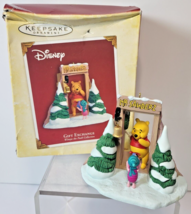 Hallmark Ornament Gift Exchange Winnie The Pooh Disney Collection 2005 Piglet - £6.10 GBP