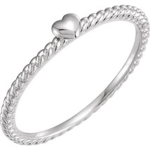 14K White Gold Heart Rope Stackable Ring - £217.80 GBP