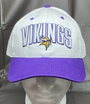 Minnesota Vikings Team NFL Nike Hat White Purple - £9.76 GBP
