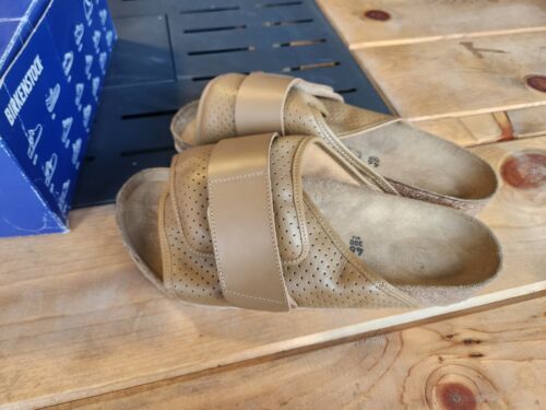 ★ ★ Women's Kyoto Snickers YW0180701W Amazon.com: Birkenstock 1022306339 Kyoto Exq Black Sd N 39