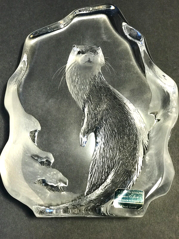 Primary image for Mats Jonasson Crystal Otter Sculpture Handmade in Sweden Full Lead Crystal VTG