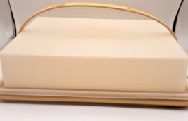 Vintage Tupperware Rectangular Cake Carrier Harvest Gold with Handle Estate - £17.77 GBP