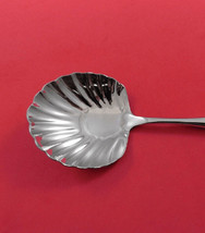 William and Mary by Lunt Sterling Silver Berry Spoon Shell HH WS Custom 10 3/8" - $70.39