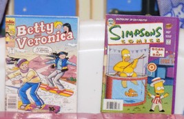 Miniature Dollhouse Sized Book Lot The Simpson &amp; Betty Verornica Realistic Lookn - £3.08 GBP