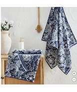 Trident Limited Bath Towels Blue Floral 2-Pack 30&quot; X 58&quot; Cotton 600 GSM - $58.79 CAD