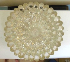 Vintage Hazel Atlas Crystal Sunflower Daisy Nesting Ashtrays Set/3 Garde... - $28.71