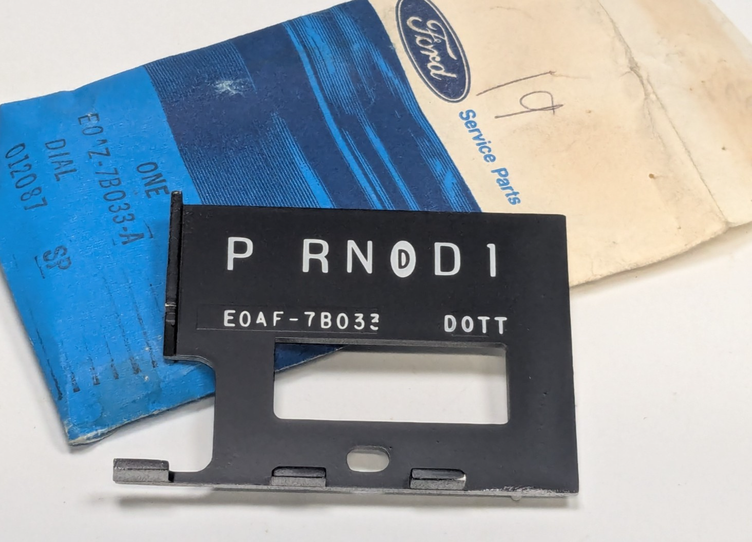 NEW NOS Ford Gear Shift Indicator Dial E0AZ-7B033-A  - &#39;80-89 Crown Vic ... - $9.40