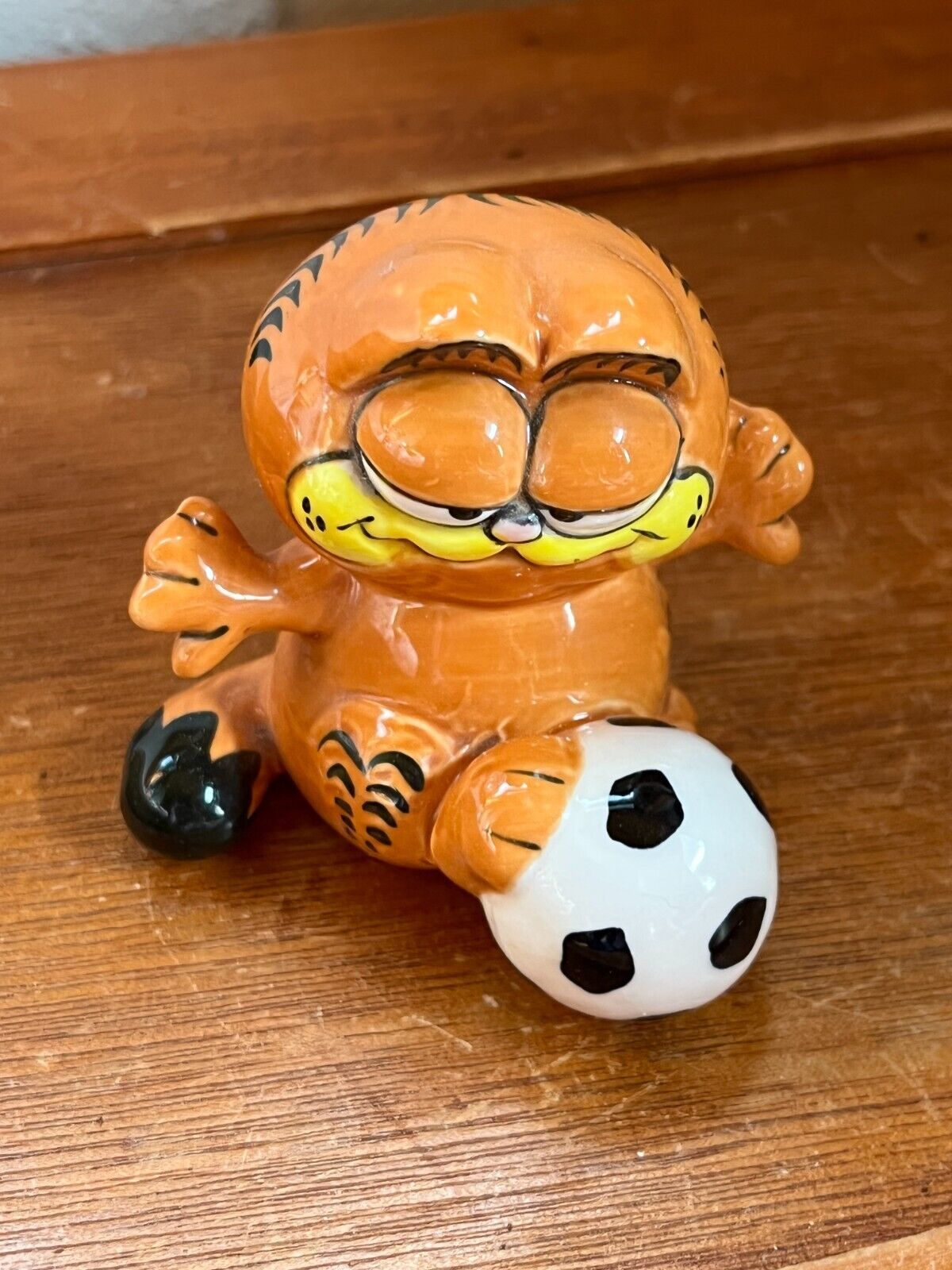 Primary image for Orange GARFIELD the Cat Kicking Soccer Ball Ceramic Figurine – 2.5 inches high x