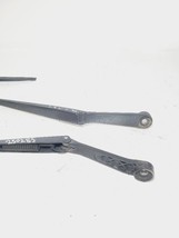 1995 Nissan 240SX OEM Pair Of Wiper Arms  - $138.93 CAD
