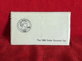 The 1980 Susan B. Anthony Dollar Souvenir Set US Mint - $29.93