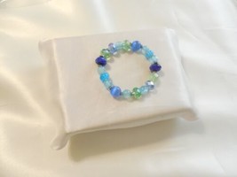 Department Store 7&quot; Jeweled Shades of Blue Beaded Stretch Bracelet H133 - $10.36