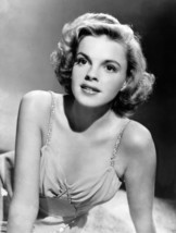 Judy Garland 16x20 Photo - £16.50 GBP