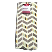 Better Homes &amp; Gardens Herringbone Print Kitchen Towel XL Cream Brown NEW - $10.39