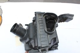 2006-2008 INFINITI M45 AIR INTAKE CLEANER BOX X2559 image 5
