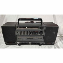 GE Boombox Dual Cassette Deck AM/FM Radio Detachable Speakers 3-5697A Ha... - $79.43
