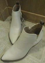 NEW Time And Tru Women&#39;s White/Faux Snakeskin Memory Foam Boots Booties ... - $29.95