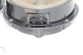 09-11 VW TIGUAN REAR DOOR SPEAKERS PAIR LEFT RIGHT E6322 image 4