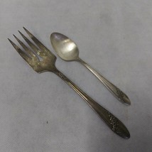 Oneida Queen Bess II Teaspoon Cold Meat Serving Fork Silver Plated 1946 - £7.94 GBP