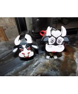SET OF HANDMADE HOLSTEIN COWS - $310.39 MXN