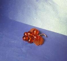 Vintage Soviet Jewelry Baltic Amber Gold Plated Brooch Pin Grapes marked - £89.49 GBP