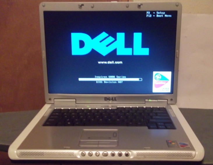 Dell Inspiron 6000 (PP12L) 15.4&#39;&#39; 1.60GHz Intel 2GB Ram Windows XP - $39.50