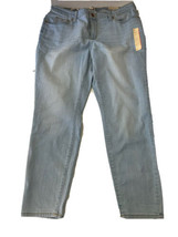 Universal Thread Womens Jeans Sz 16 Blue Mid Rise Skinny Light Wash Stretch - $246.40 MXN