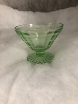 Vintage 1930s Hazel Atlas Green Uranium Vaseline Glass Sherbert Bowl 3 1/4” Tall - £9.74 GBP