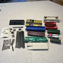 Vintage Lionel Model Train Lot For Parts - £15.17 GBP