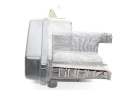01-05 LEXUS IS300 Relay Fuse Box Housing F3154 image 4