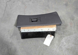1994-1998 FORD MUSTANG CHARCOAL GRAY GLOVE BOX WITH LATCH USED OEM - $836.06 MXN