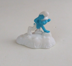 2017 Peyo Smurfs The Lost Village Clumsy Smurf McDonald&#39;s Toy - £2.29 GBP