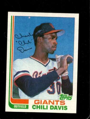 Primary image for 1982 TOPPS TRADED #23 CHILI DAVIS NM GIANTS *X74059