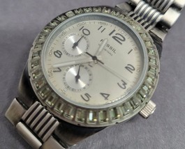 Fossil Gun Metal Silver Chronograph Watch BQ9359 Ladies Rare - $30.00