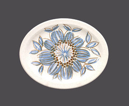 J&amp;G Meakin Delia oval stoneware serving platter made in England. Flaw. - £52.05 GBP