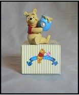 WINNIE THE POOH BIRTHDAY BIRTHSTONE FIGURE JUNE - £9.58 GBP