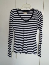 Hollister Ladies Ls BLUE/WHITE Striped Pullover Knit Cotton TOP-S-GENTLY Worn - £4.63 GBP